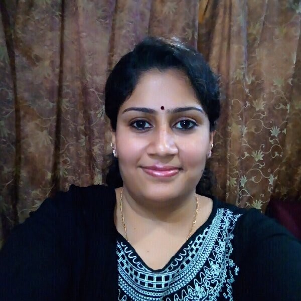 Dr. Divya Julka (PT)